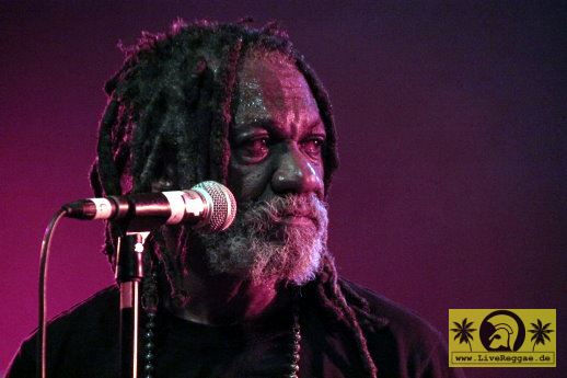 Winston McAnuff (Jam)